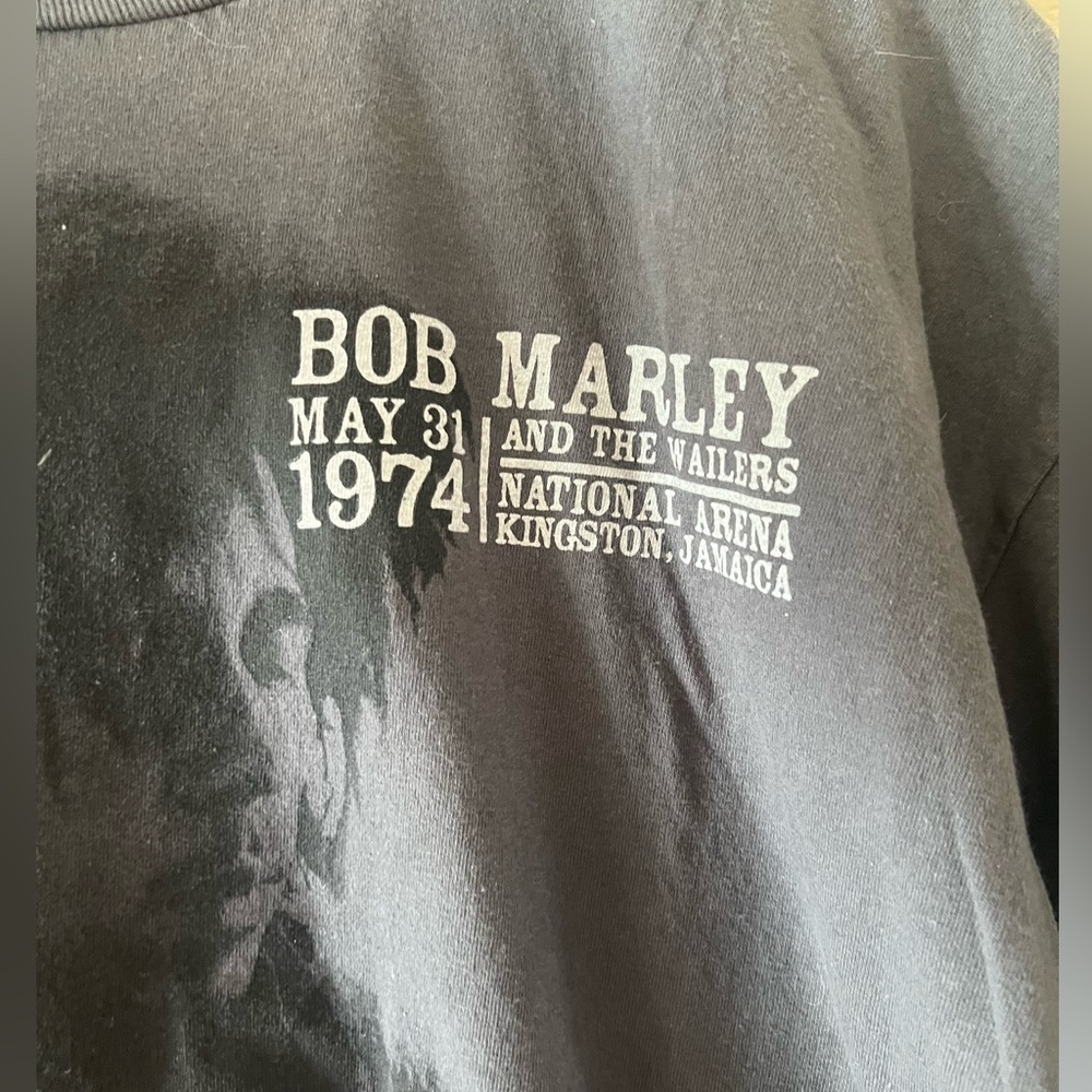 🎸Bob Marley🎸 1974 Graphic Tee - Dark Gray. Size XL - Picture 4 of 6